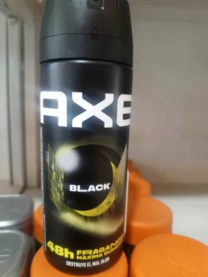 AXE BLACK