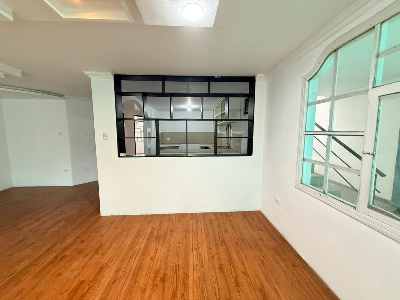 ¡OPORTUNIDAD ÚNICA EN PÍLLARO! CASA RENTABLE CON 2 DEPARTAMENTOS + TERRAZA · fotografía 3