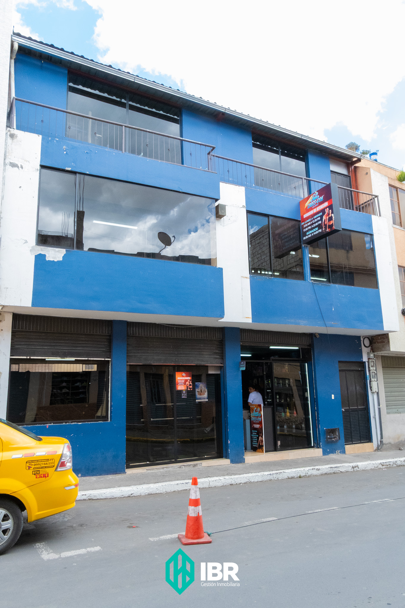 ¡OPORTUNIDAD ÚNICA EN PÍLLARO! CASA RENTABLE DE 3 PISOS Y 2 LOCALES COMERCIALES · fotografía 2