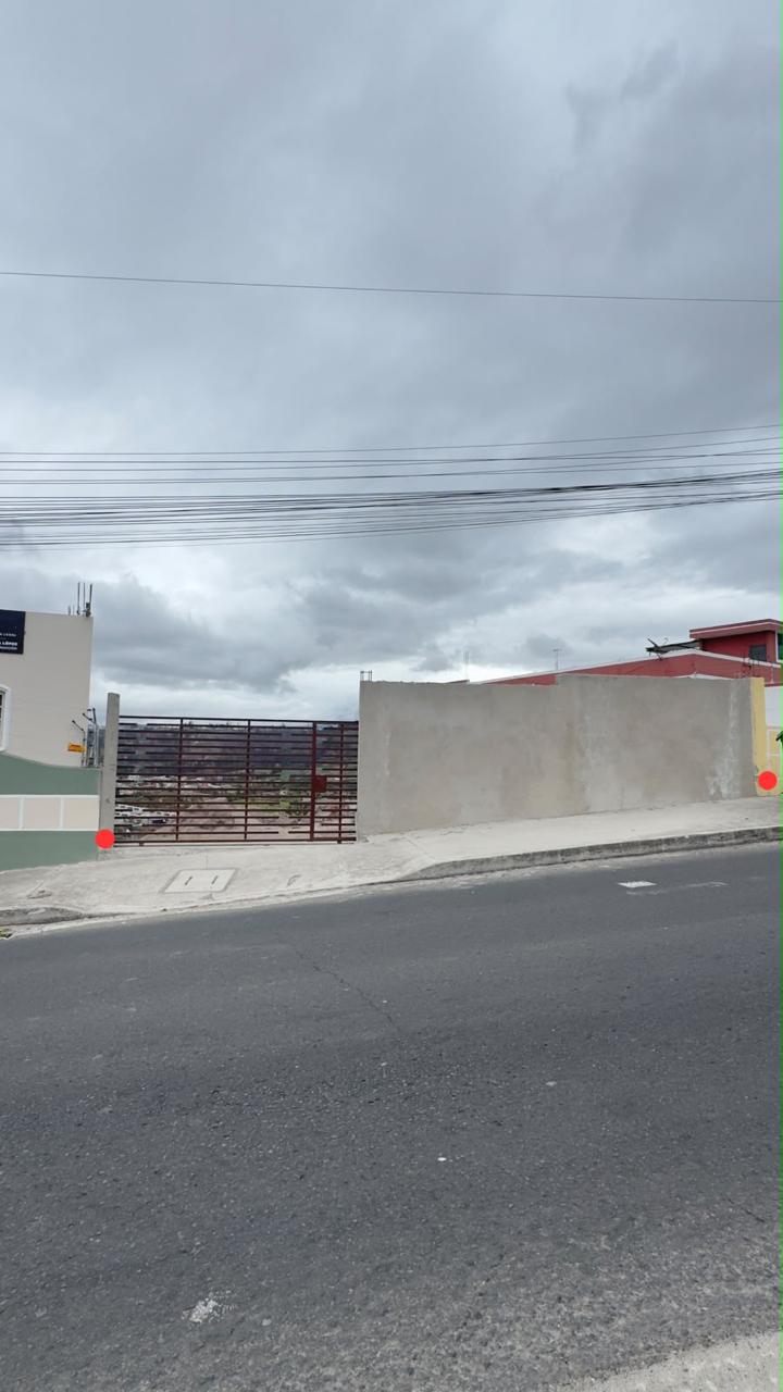 Terreno en Ambato sector Ingahurco · fotografía 3