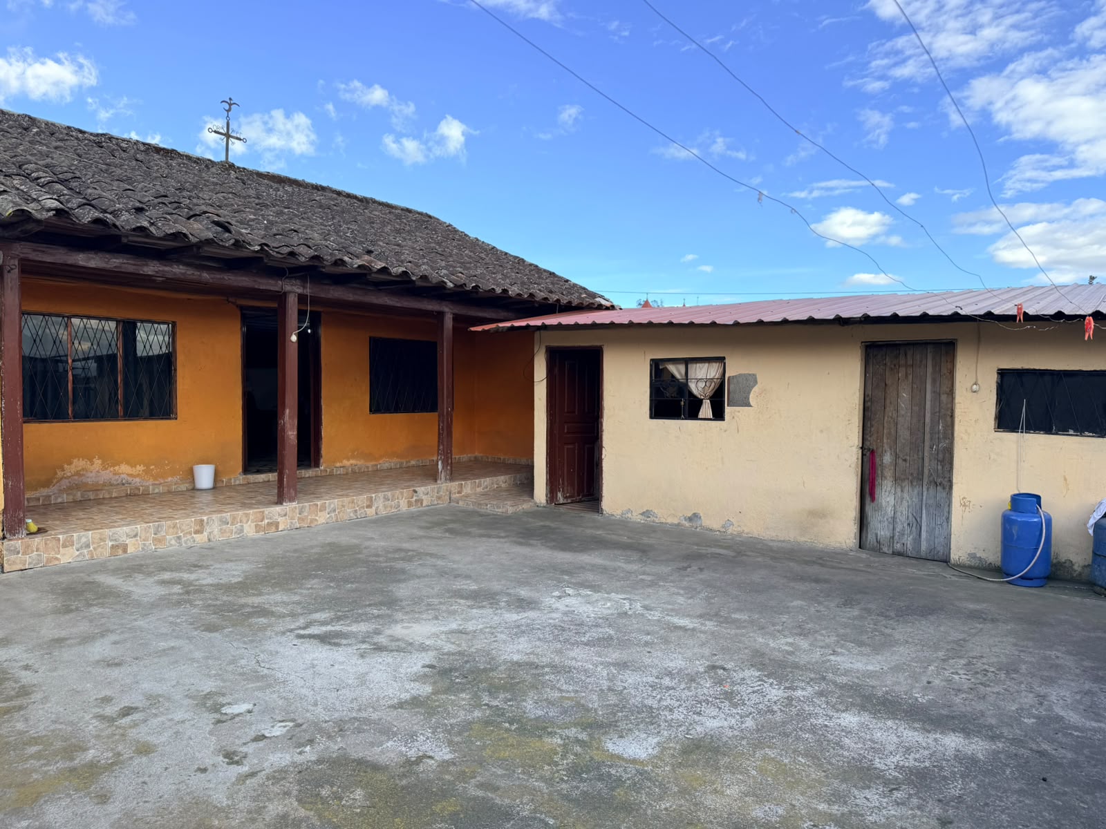 CASA EN VENTA MARCOS ESPINEL HABITABLE · fotografía 9